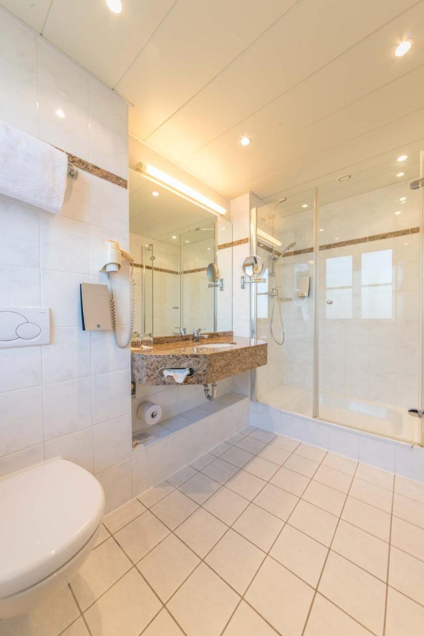 Posthotel Hofherr Konigsdorf エクステリア 写真